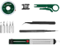 Kit de solda com fita dessoldadora, fio de solda, pontas de soldador, pinças e descarnador de fios.