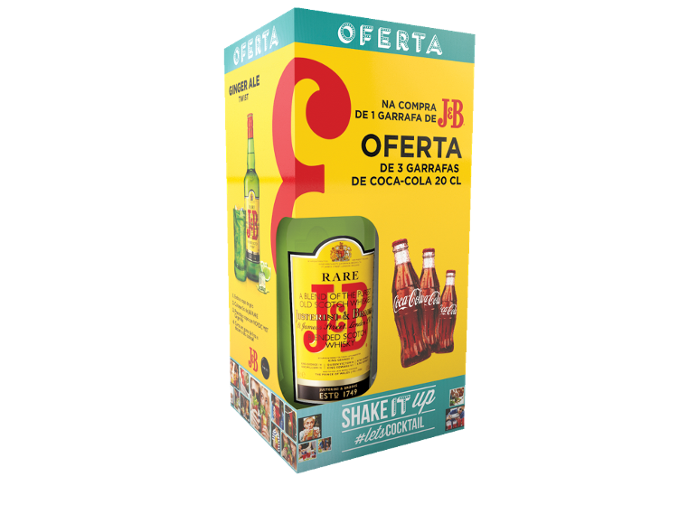 Expositor promocional com whisky, refrigerantes e uma oferta especial.