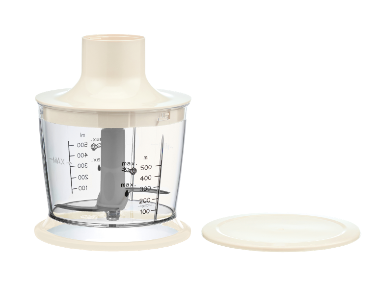Picador de alimentos com taça transparente, lâmina e tampa, com marcações de medida.