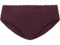 Cuecas femininas cor de vinho com acabamento em renda.