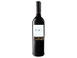 Garrafa de vinho tinto com rótulo branco, design floral e o texto 'VINHA DO ROSÁRIO 2022'.