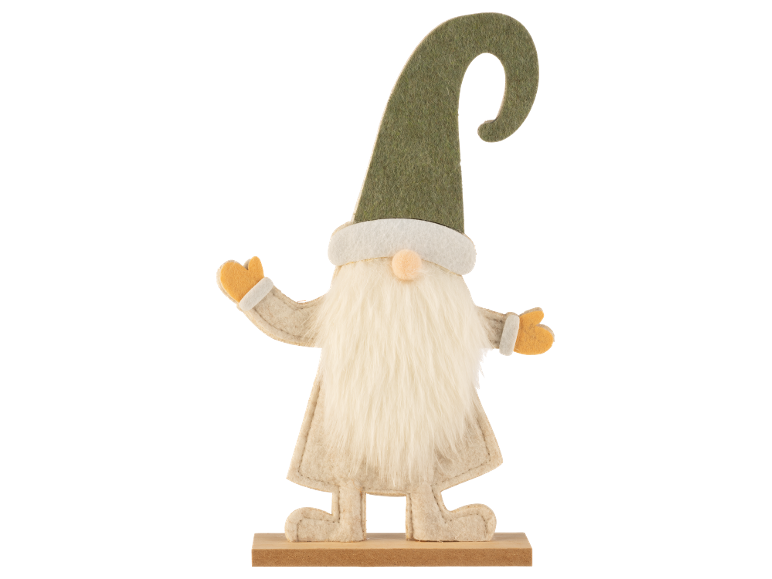 Gnomo de Natal decorativo com chapéu verde, barba branca e luvas amarelas, sobre uma base de madeira.
