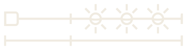 Diagrama de uma linha de produção com três pontos de luz e uma medição de comprimento.