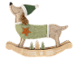 Decoração de Natal de cão de baloiço com gorro de Pai Natal e camisola verde.