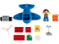Conjunto de brinquedos de construção de avião com um avião azul, figura de piloto e várias peças.