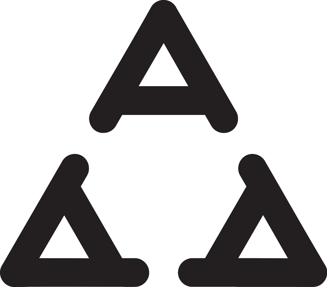 Três triângulos pretos dispostos em forma triangular.