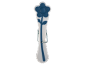 Forma de gelo branca e azul em forma de flor com fecho de metal.