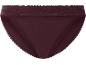 Cuecas femininas cor de vinho com detalhes em renda.