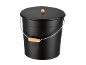 Balde de cinzas preto de 15 L com tampa e pega de madeira.