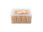 Caixa transparente de biscoitos de amêndoa, com rótulo no topo.