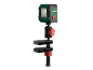 Um nível a laser verde com um suporte de braçadeira preto e vermelho.
