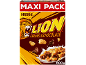 Cereais de pequeno-almoço com sabor a caramelo e chocolate em embalagem maxi.