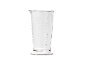 Copo medidor transparente com marcações de volume de 50 ml a 700 ml.