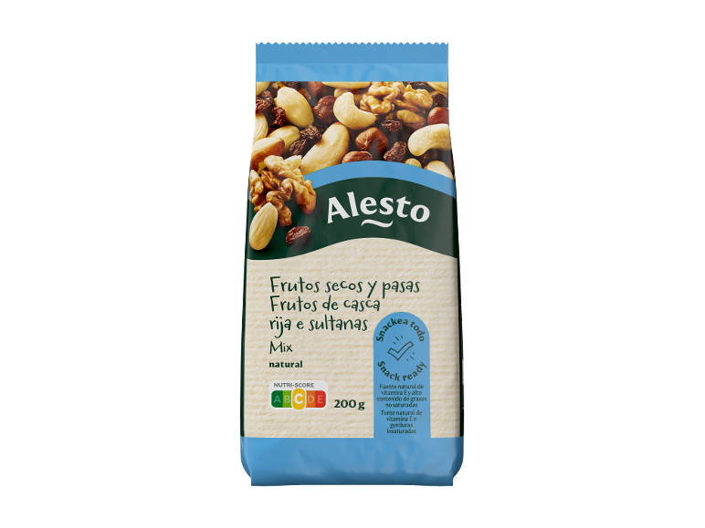 Saco de frutos secos e passas com a indicação 'Snack ready' e Nutri-Score A.