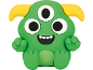 Um monstro de brinquedo verde com três olhos, chifres amarelos e um sorriso dentado.