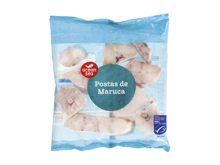 Postas de maruca congeladas Ocean Sea em saco transparente, 700g, com certificação MSC.