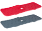 Tapete de torneira de silicone vermelho e cinzento com ranhuras de drenagem.