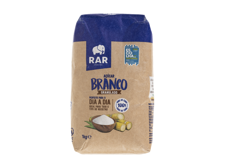 Uma embalagem de açúcar branco granulado, perfeito para o dia a dia e todo o tipo de receitas.
