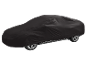 Capa preta para carro para proteção contra intempéries.