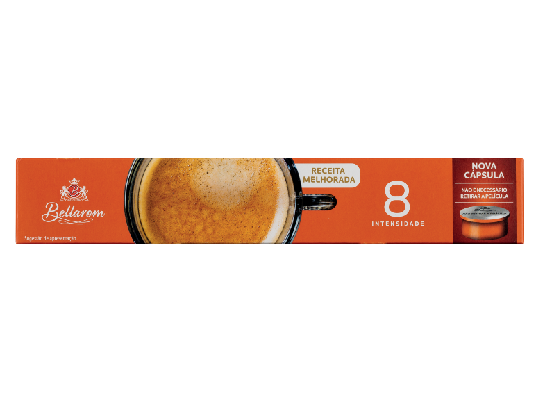 Caixa de cápsulas de café com uma chávena de café, indicando receita melhorada e intensidade 8.