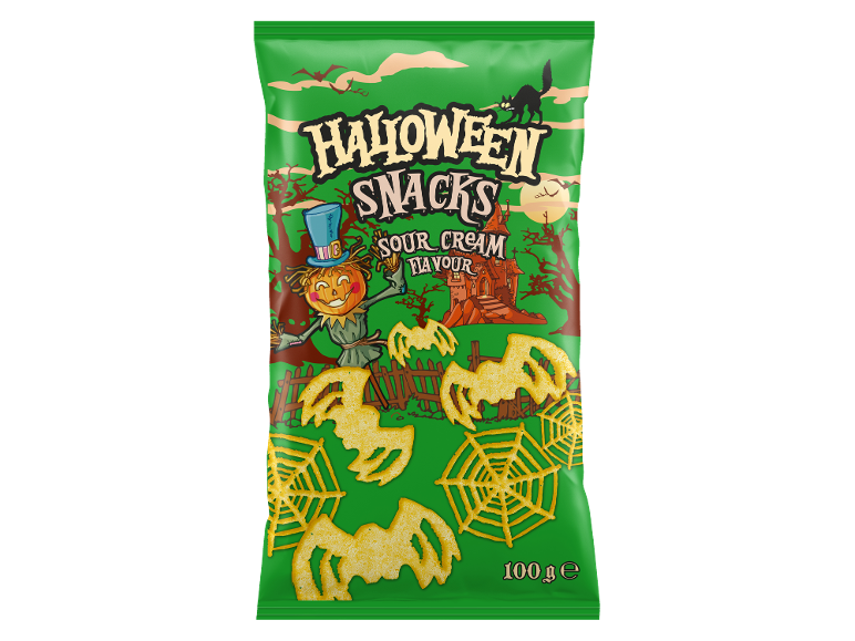Snacks verdes de Halloween sabor natas azedas, com batatas fritas em forma de morcegos e teias de aranha.