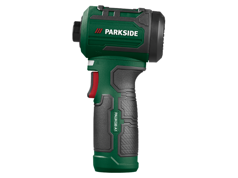 Aparafusadora de impacto compacta verde e preta com pega texturizada e gatilho vermelho.
