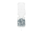 Caixa de plástico transparente aberta cheia de pregos de metal, com um prego sozinho abaixo.