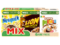 Caixa com 6 mini-embalagens de cereais com sabores a chocolate, caramelo e chocolate, e canela.