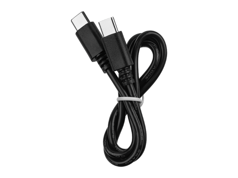 Cabo USB-C preto com abraçadeira branca, enrolado em laço.