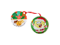 Embalagem de biscoitos de Natal com Spongebob em fato de Pai Natal e o texto 'Sem óleo de palma, 21% gotas de chocolate'.