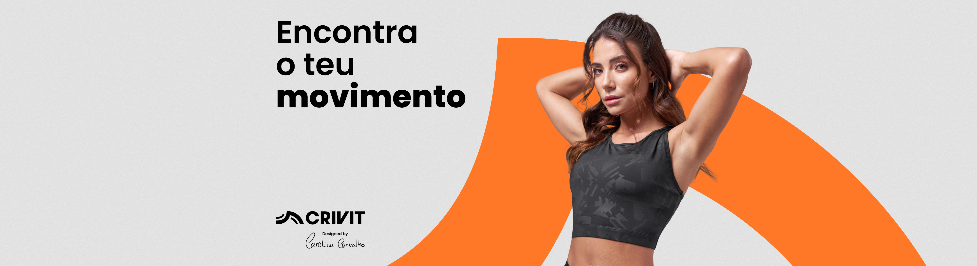 Mulher em um top esportivo Crivit com texto 'Encontra o teu movimento'.