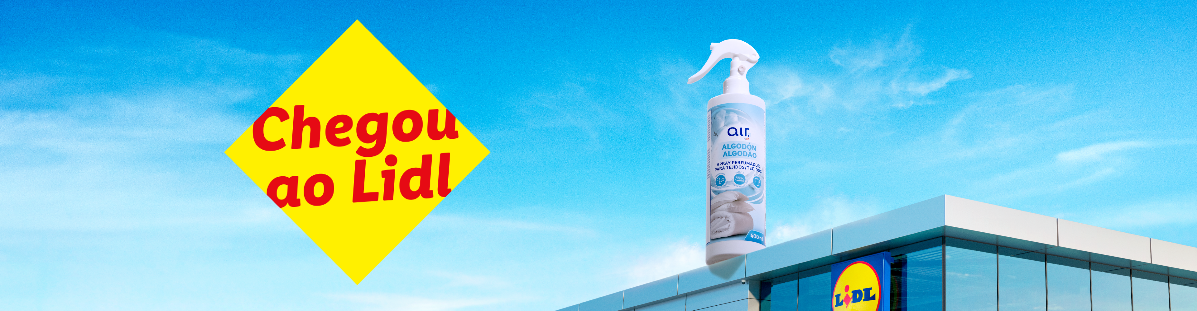 Um spray perfumado de algodão da Air by W5 é anunciado como 'Chegou ao Lidl' sobre uma loja Lidl.