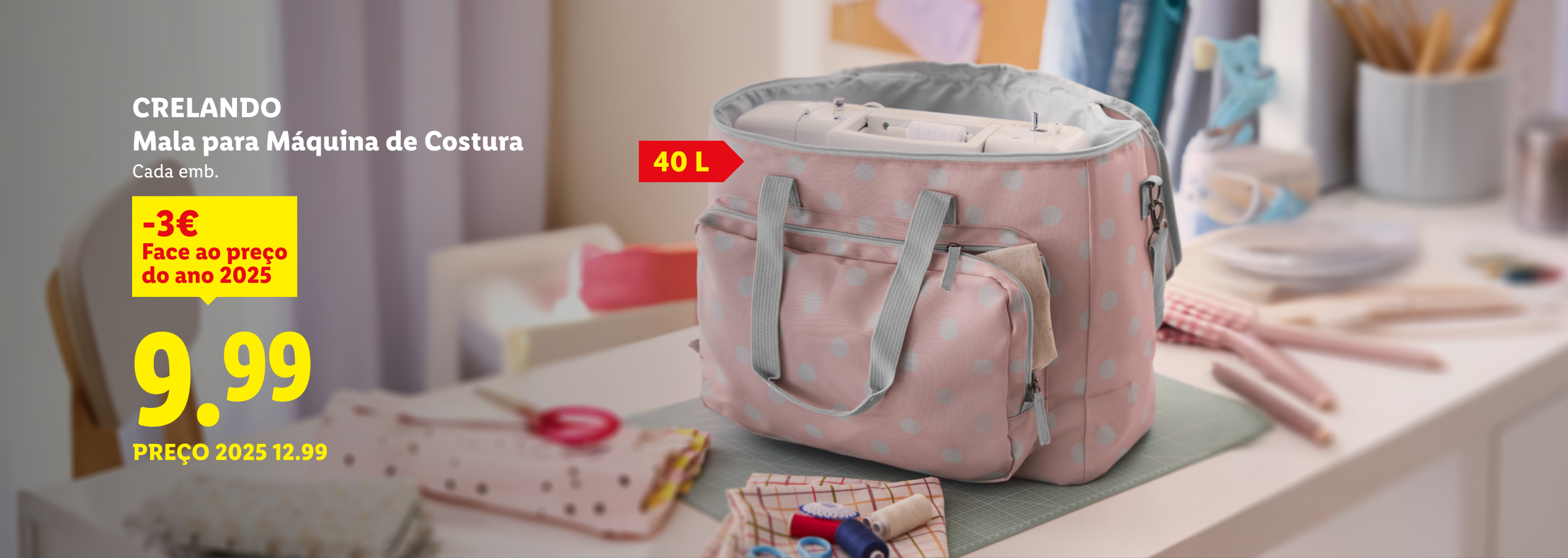 Mala de costura rosa com bolinhas brancas, 40L, com máquina de costura dentro, preço 9.99€.