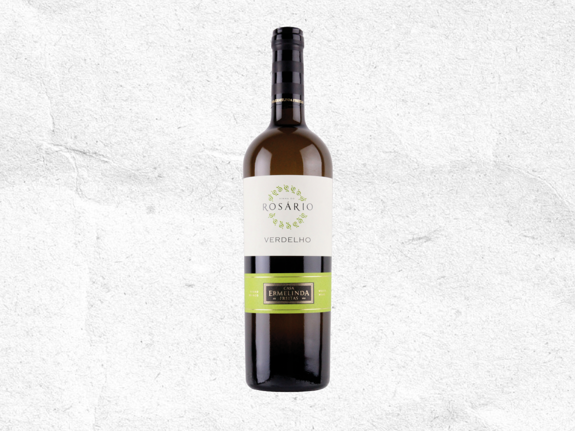 Garrafa de vinho branco com rótulo branco e verde, com o nome da casta Verdelho.