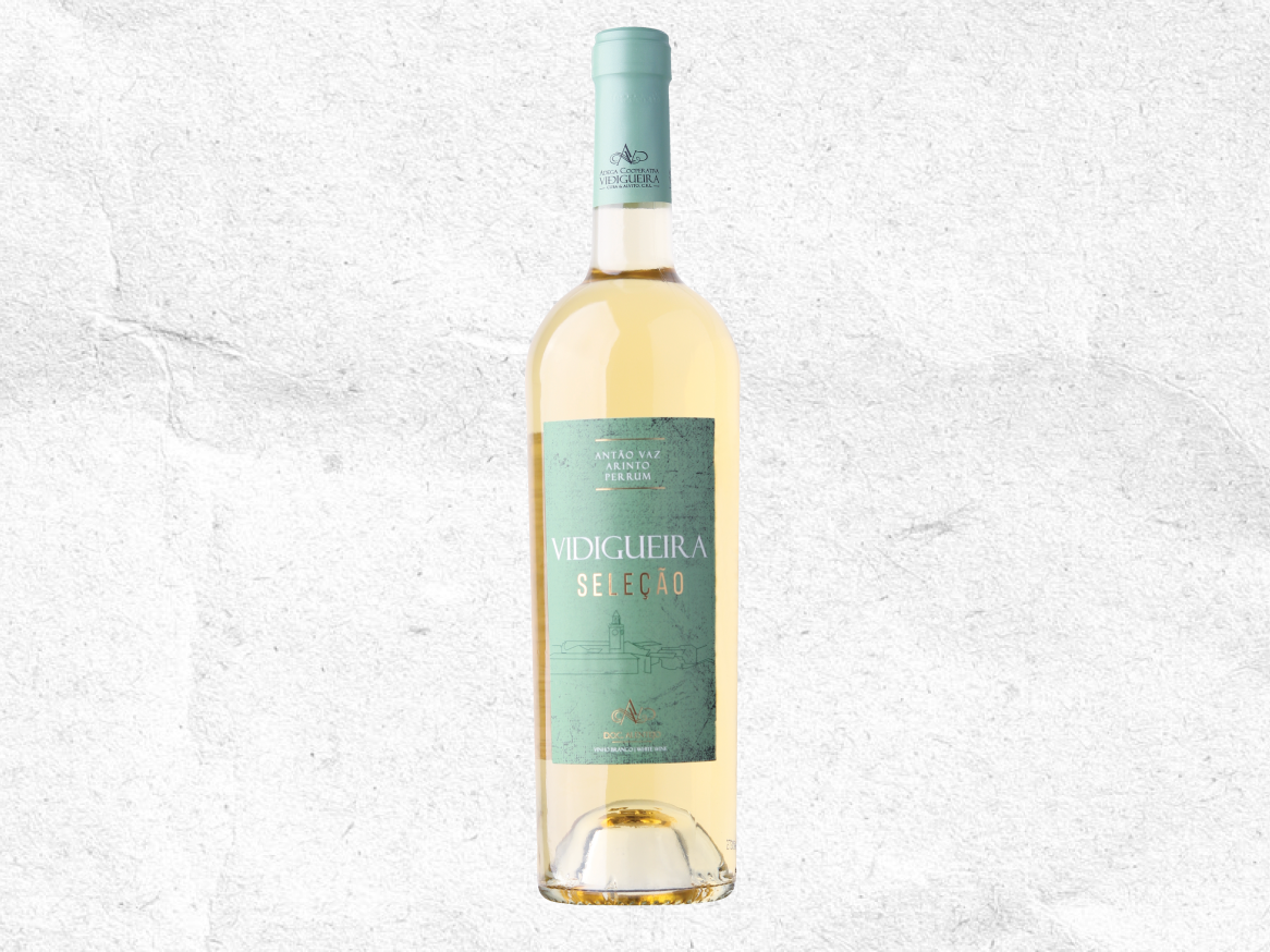 Garrafa de vinho branco com rótulo verde-água e texto dourado.