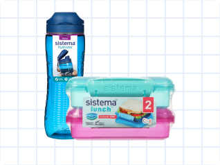 Garrafa de água azul e dois recipientes de almoço empilhados em rosa e azul-turquesa.