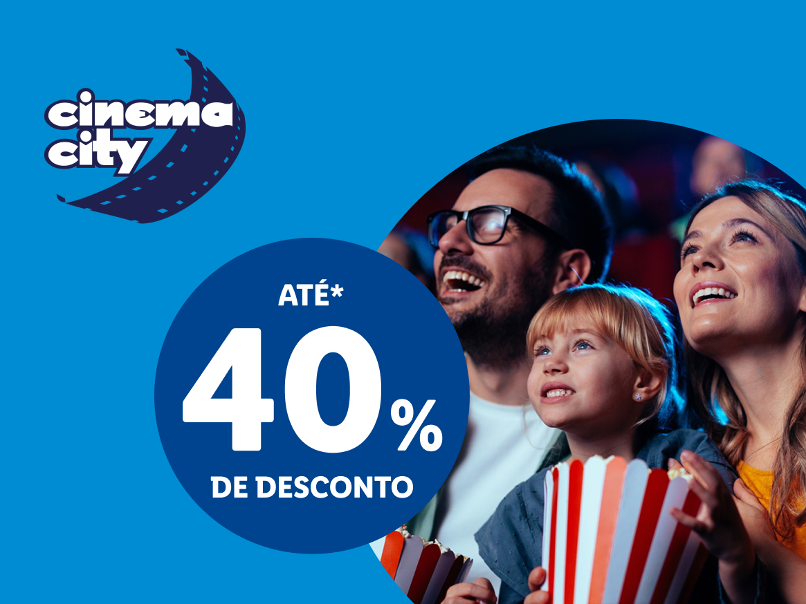 Família a ver um filme no Cinema City com 40% de desconto.