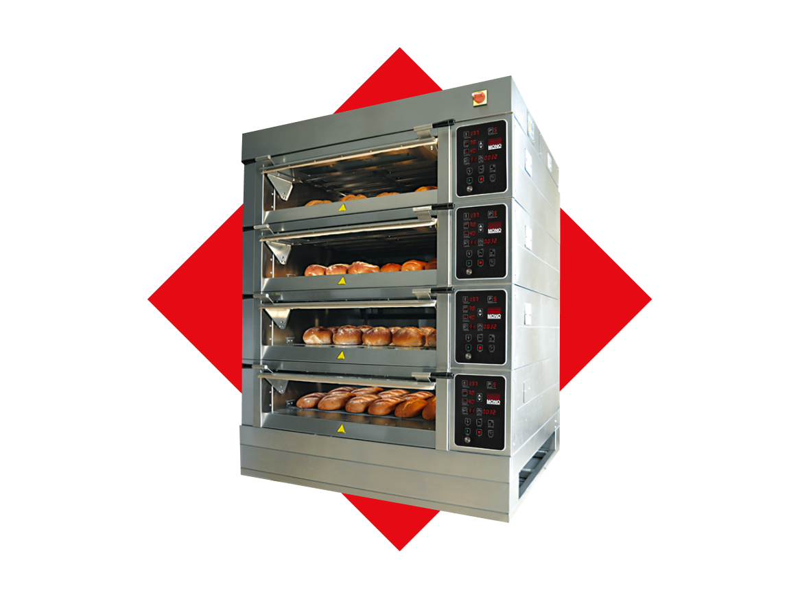 Forno de padaria Mono com quatro níveis, cheio de pães assados.