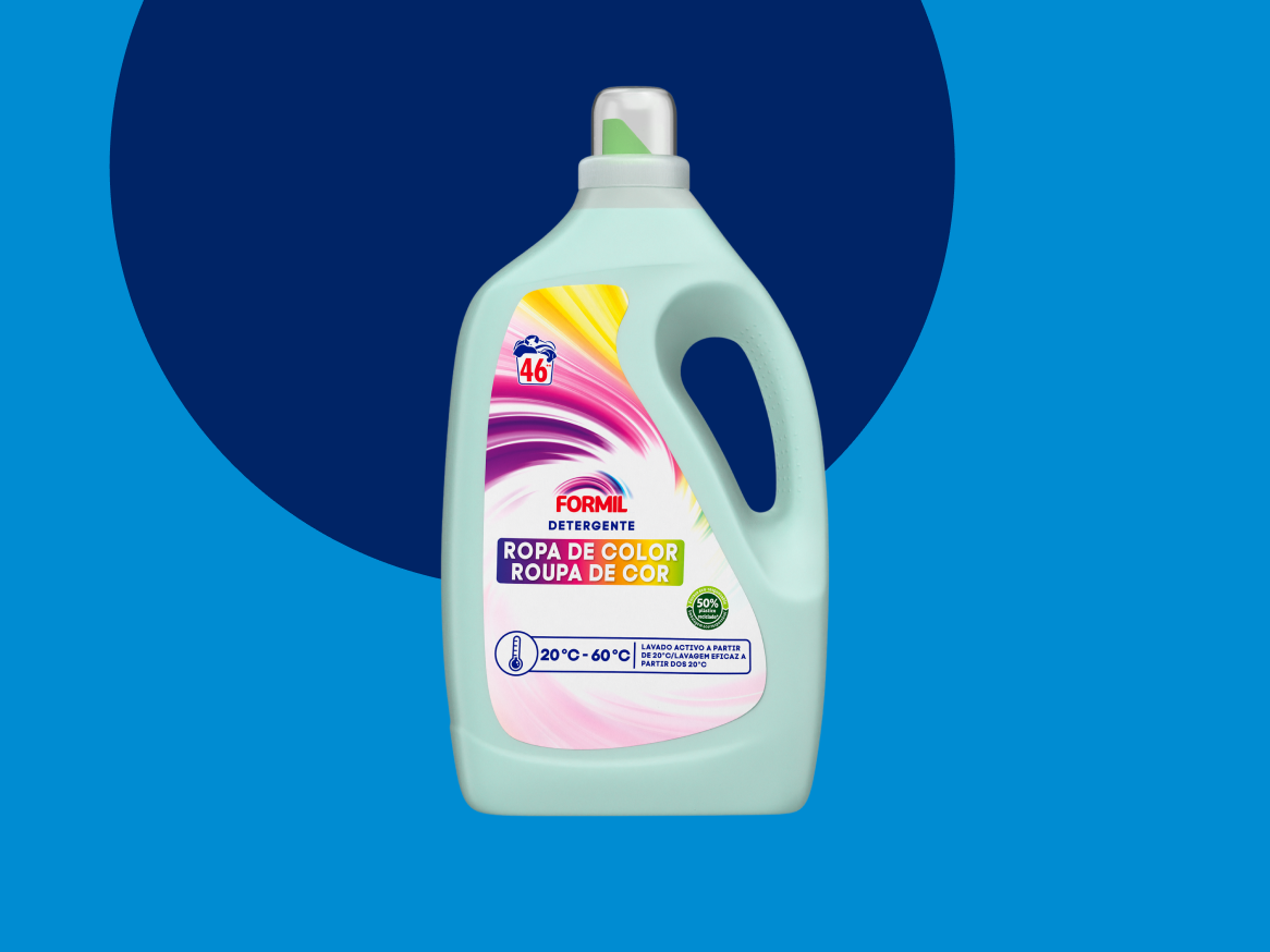Detergente Formil para roupas coloridas, eficiente a partir de 20°C.