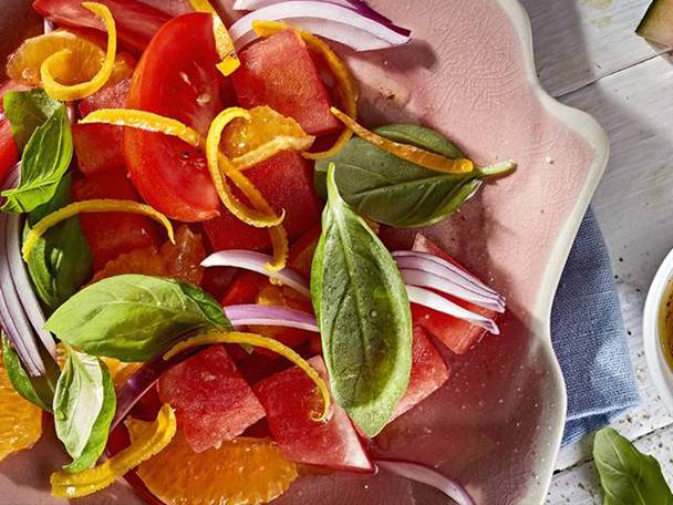 Salada de Tomate com Melancia