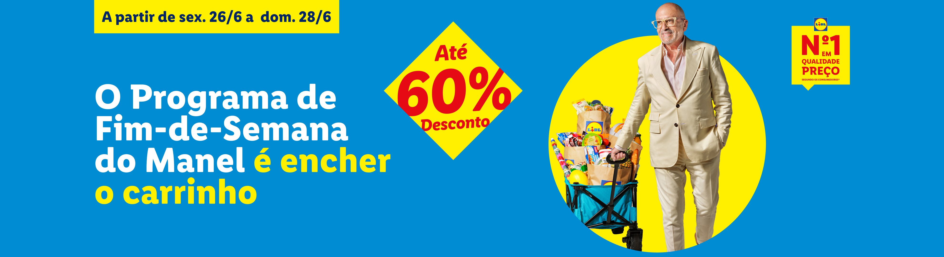 Homem com óculos a empurrar um carrinho de compras cheio, com desconto de 60%.