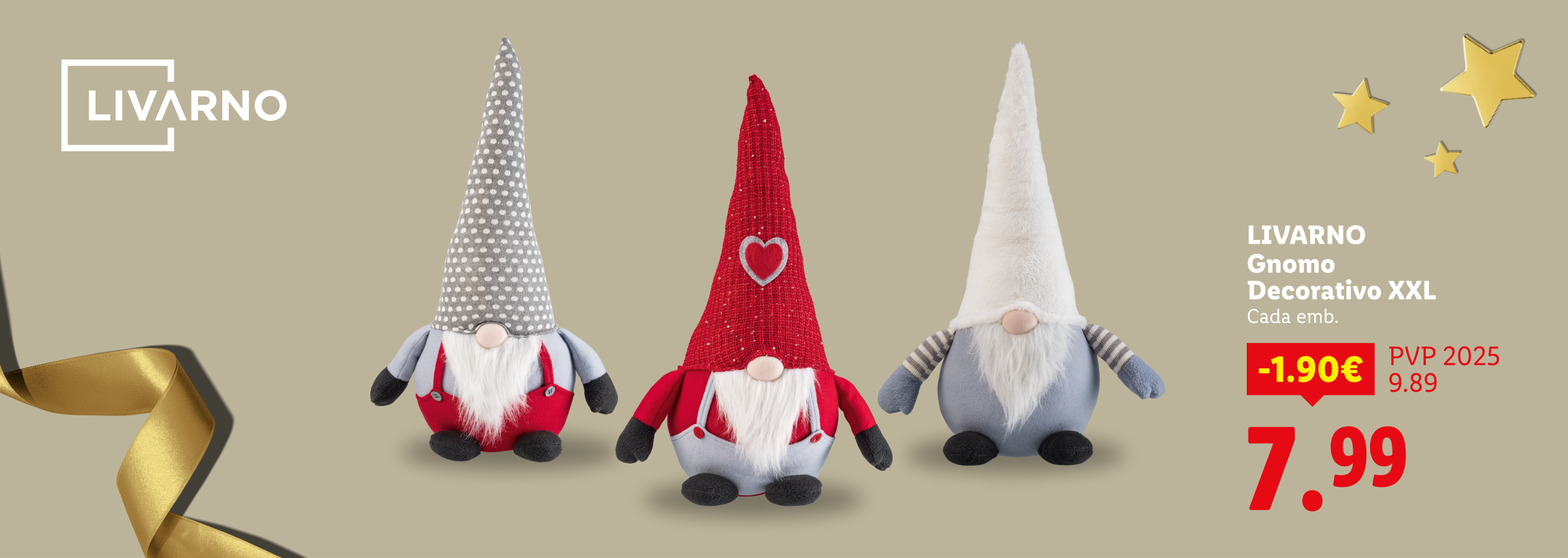 Três gnomos decorativos de Natal em tons de cinzento e vermelho.