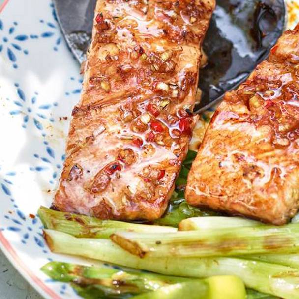 Filetes de Salmão em Marinada Tailandesa